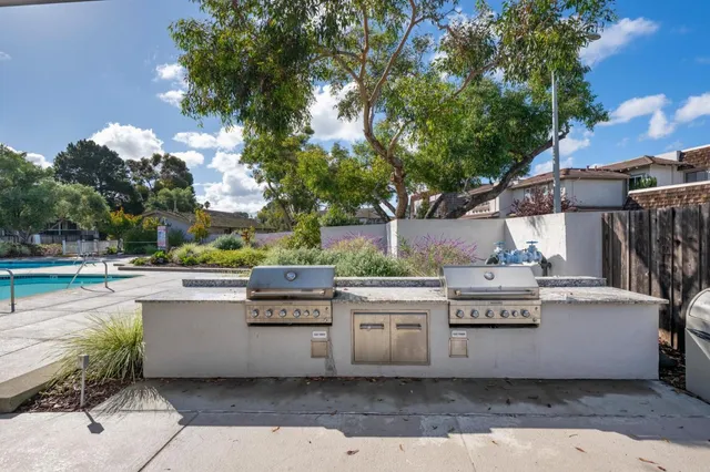 $600,000 | 490 Mariners Island Boulevard, Unit 102, San Mateo, CA 94404