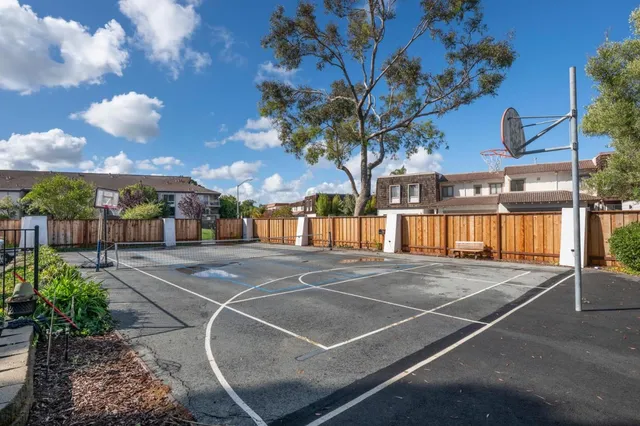 $600,000 | 490 Mariners Island Boulevard, Unit 102, San Mateo, CA 94404