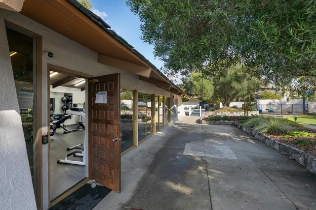 $600,000 | 490 Mariners Island Boulevard, Unit 102, San Mateo, CA 94404