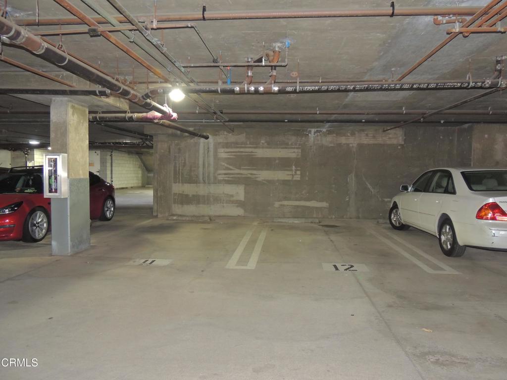 865 South B Street, Unit L2 Oxnard, CA 93030 - Photo 18 of 32 a view of parking garage