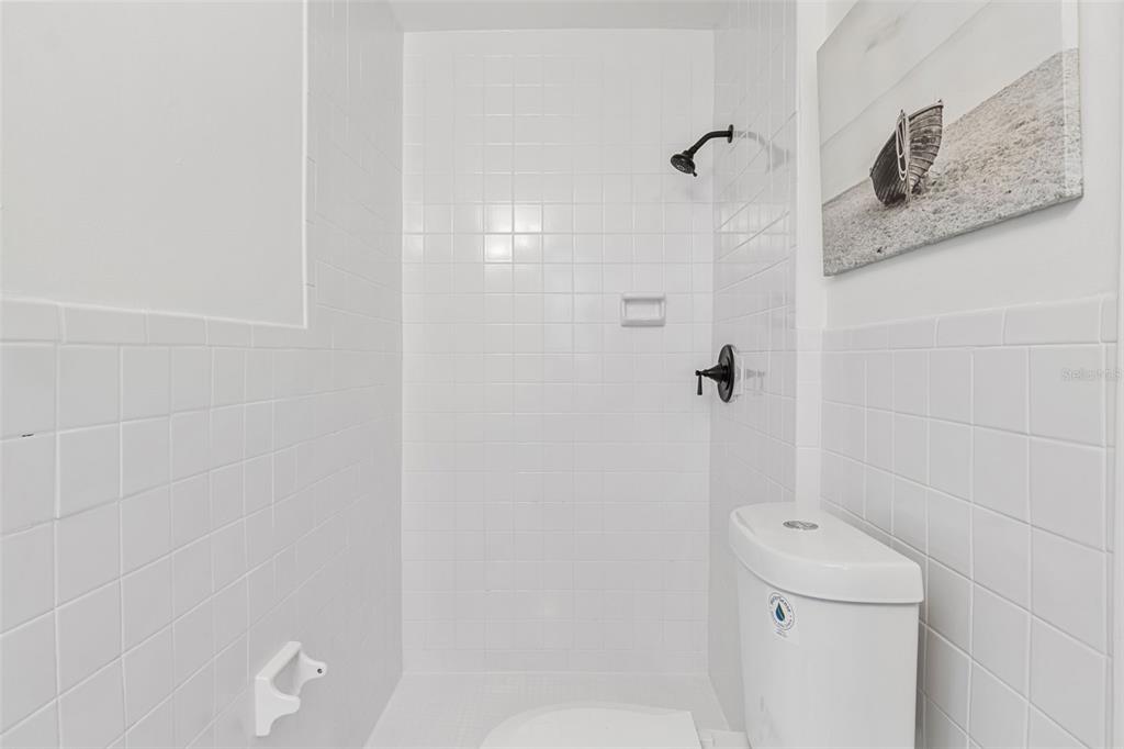 1310 Rosery Road Northeast Largo, FL 33770 - Photo 36 of 43 Gallery Image 36
