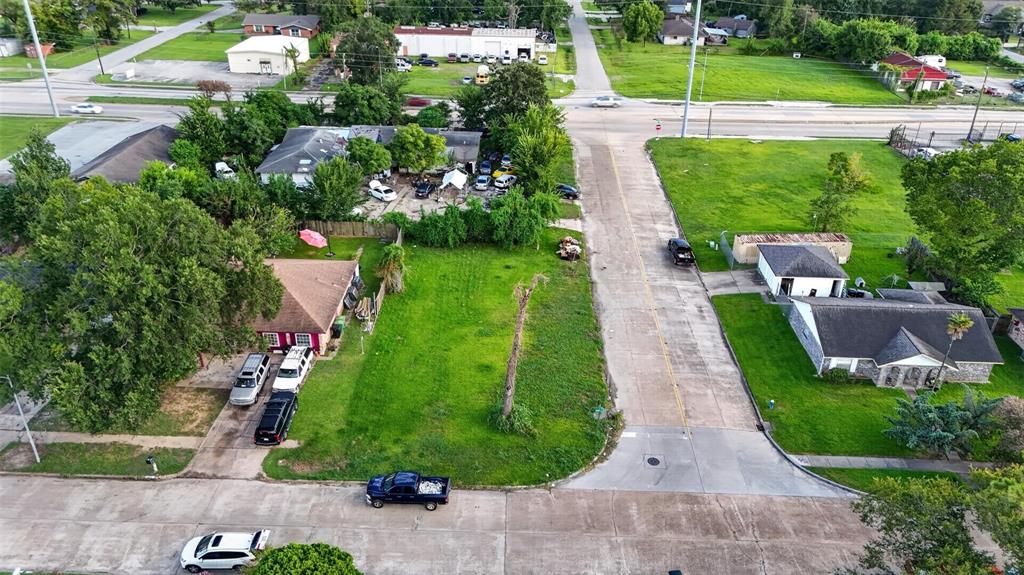 8501 Tidwell Road Houston, TX 77078 - Photo 14 of 19 Gallery Image 14