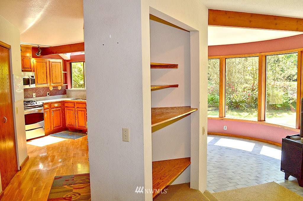 858 Reveille Street Bellingham, WA 98229 - Photo 15 of 25