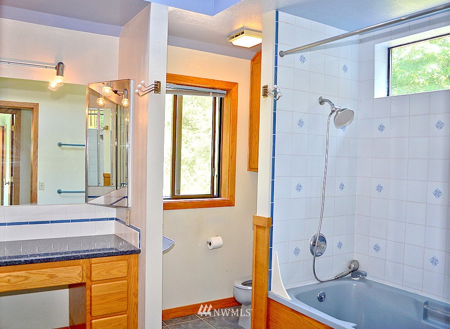 858 Reveille Street Bellingham, WA 98229 - Photo 20 of 25