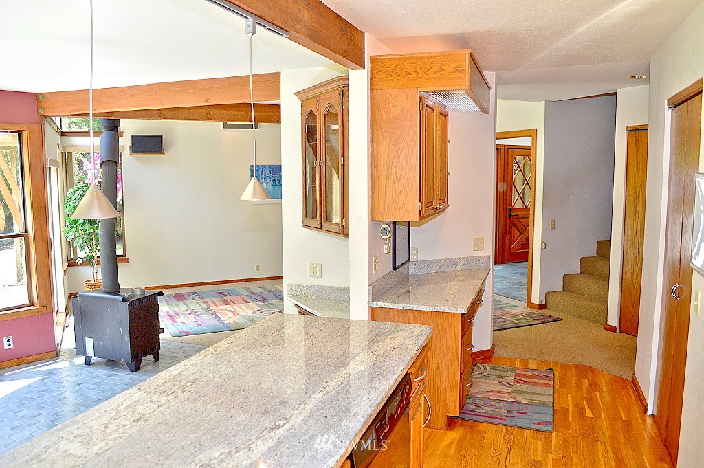 858 Reveille Street Bellingham, WA 98229 - Photo 10 of 25