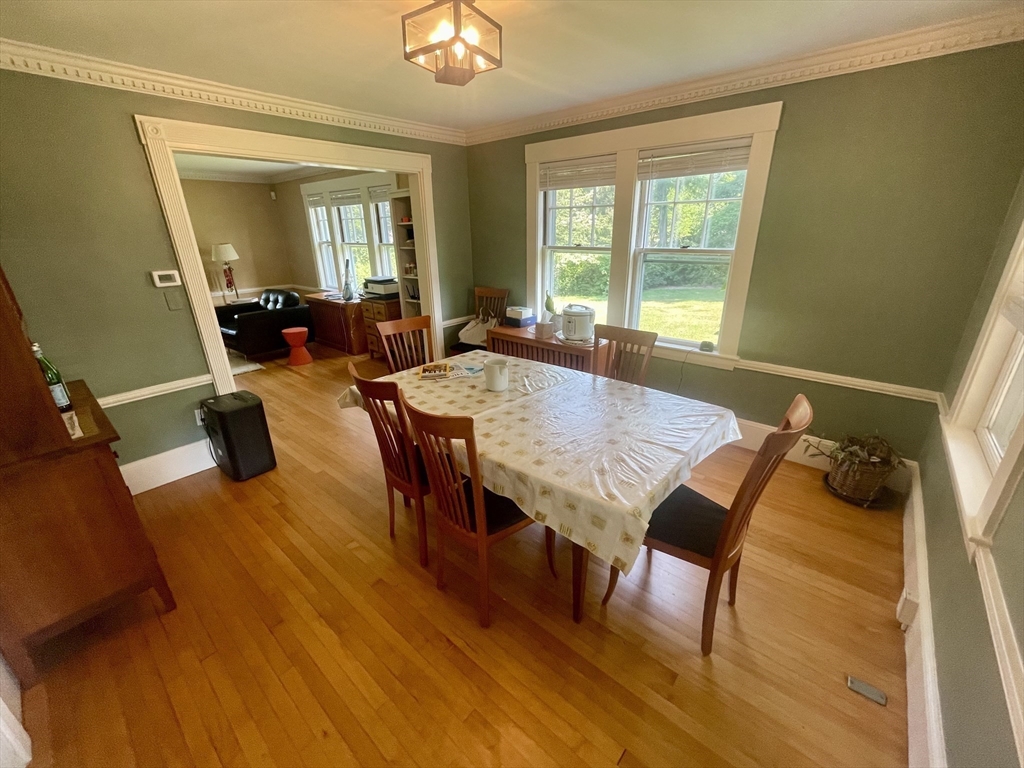 273 Main Street Wayland, MA 01778 - Photo 11 of 33