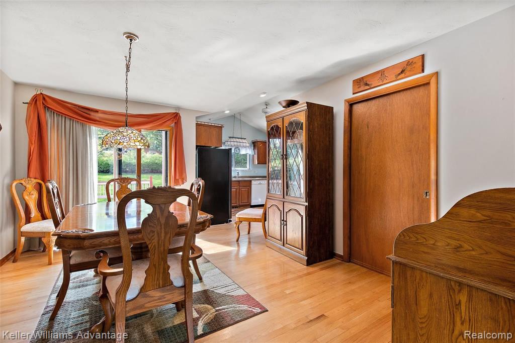 112 East Maryknoll Road Rochester Hills, MI 48309 - Photo 12 of 47