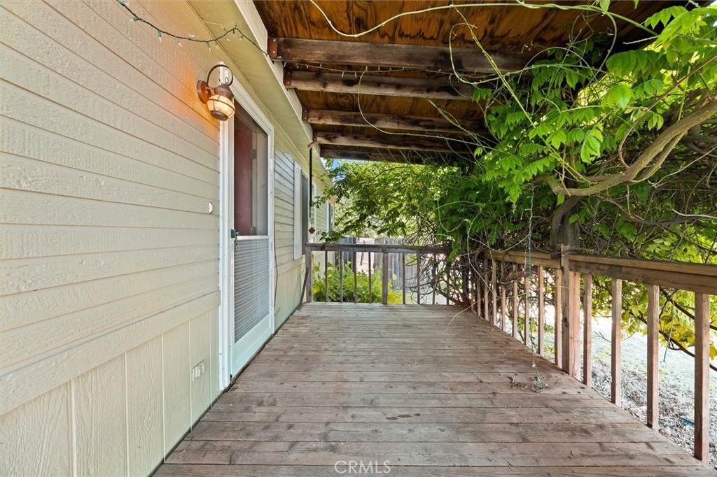 6998 Kingsbury Road Templeton, CA 93465 - Photo 35 of 57 Front deck leading to the entrance