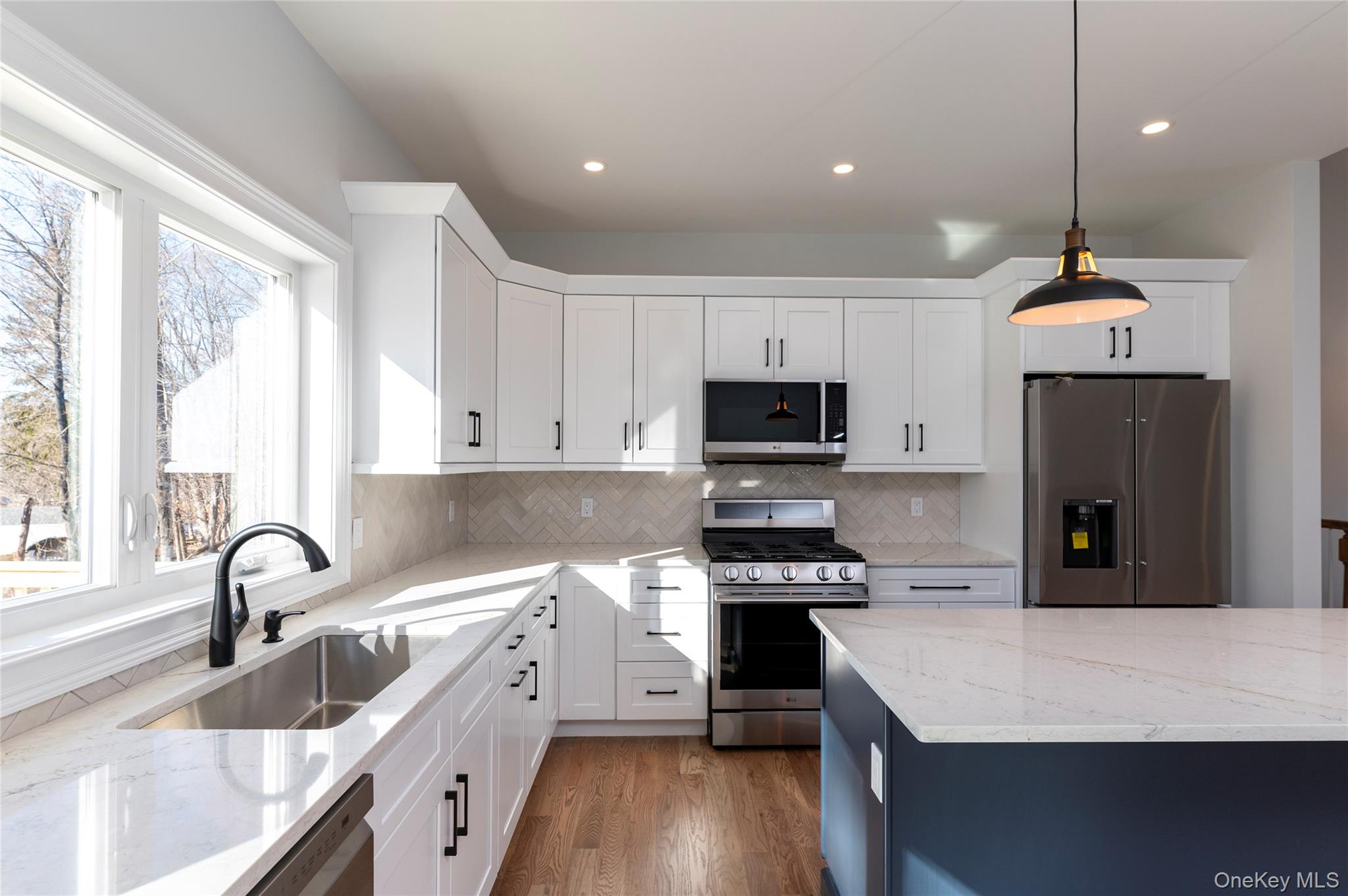 748 9w Route Valley Cottage, NY 10989 - Photo 11 of 31