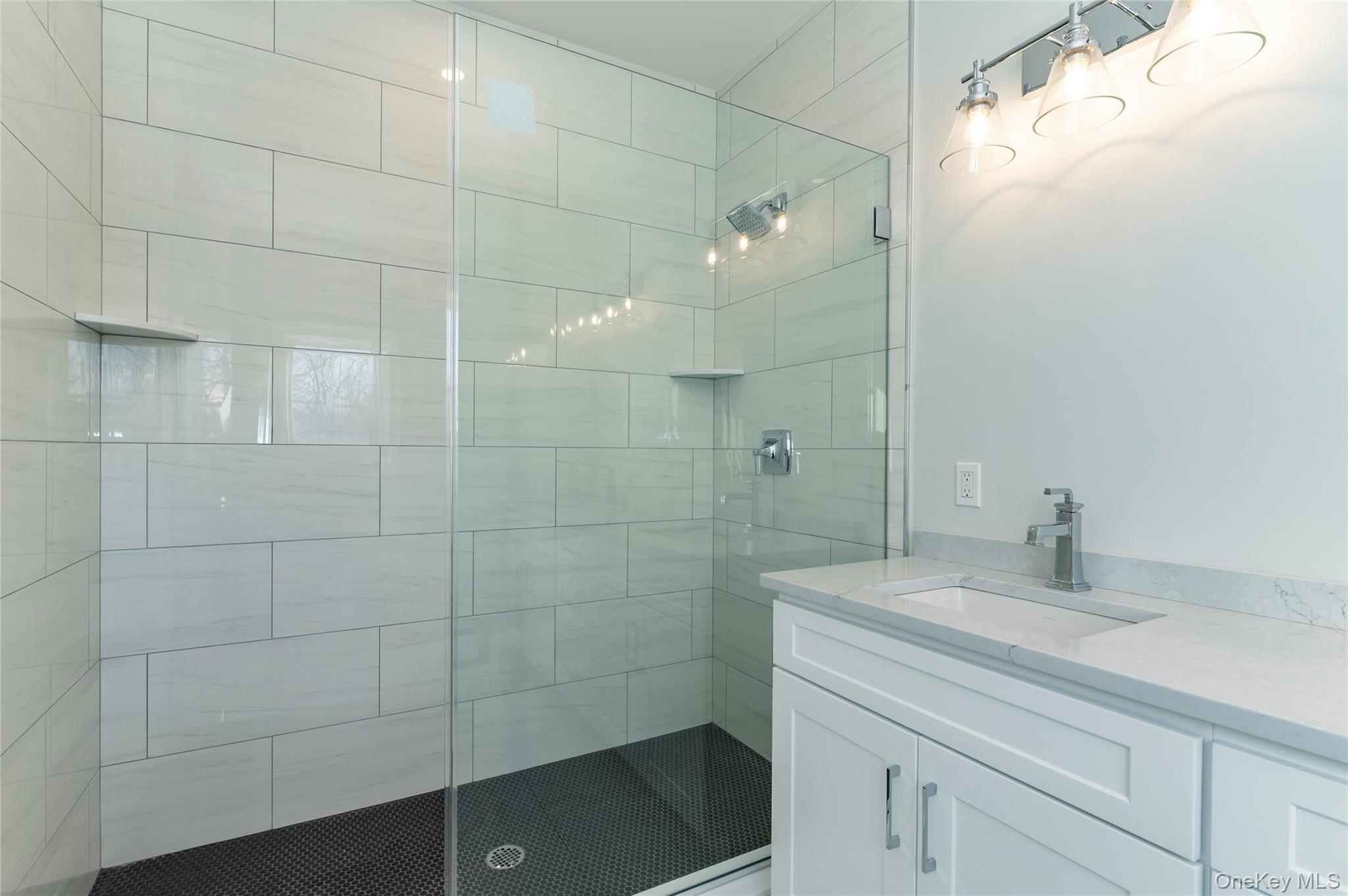 748 9w Route Valley Cottage, NY 10989 - Photo 18 of 31