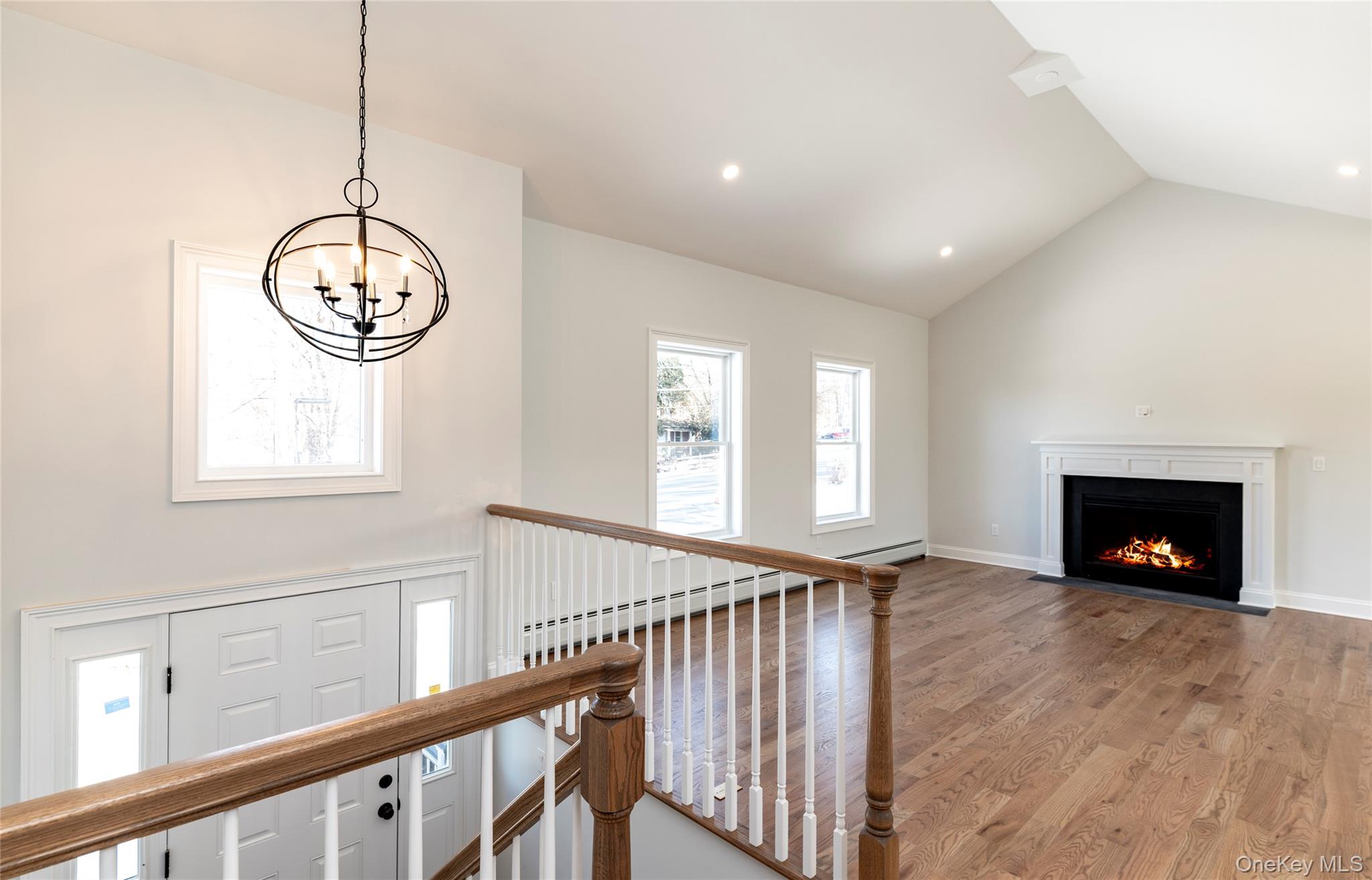 748 9w Route Valley Cottage, NY 10989 - Photo 8 of 31