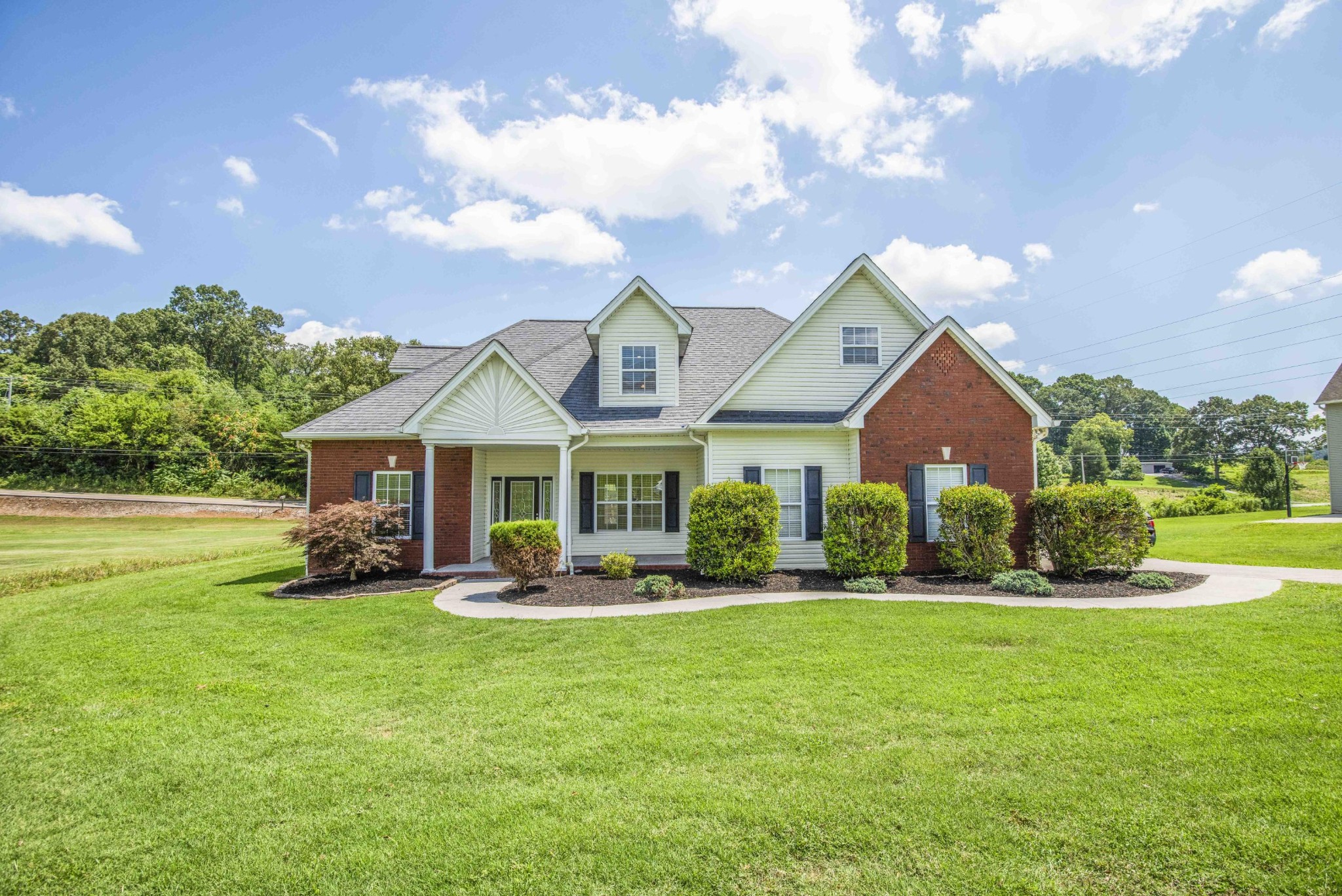 154 Raspberry Drive New Market, TN 37820 - Photo 1 of 36 Gallery Image 1