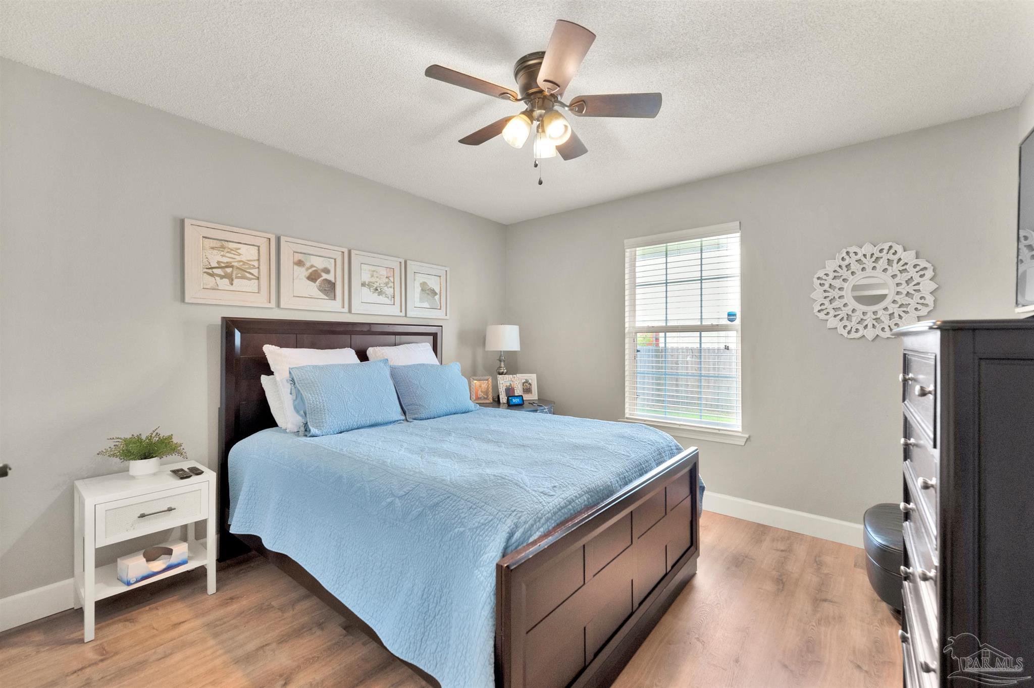 7667 Marthas Way Navarre, FL 32566 - Photo 23 of 37