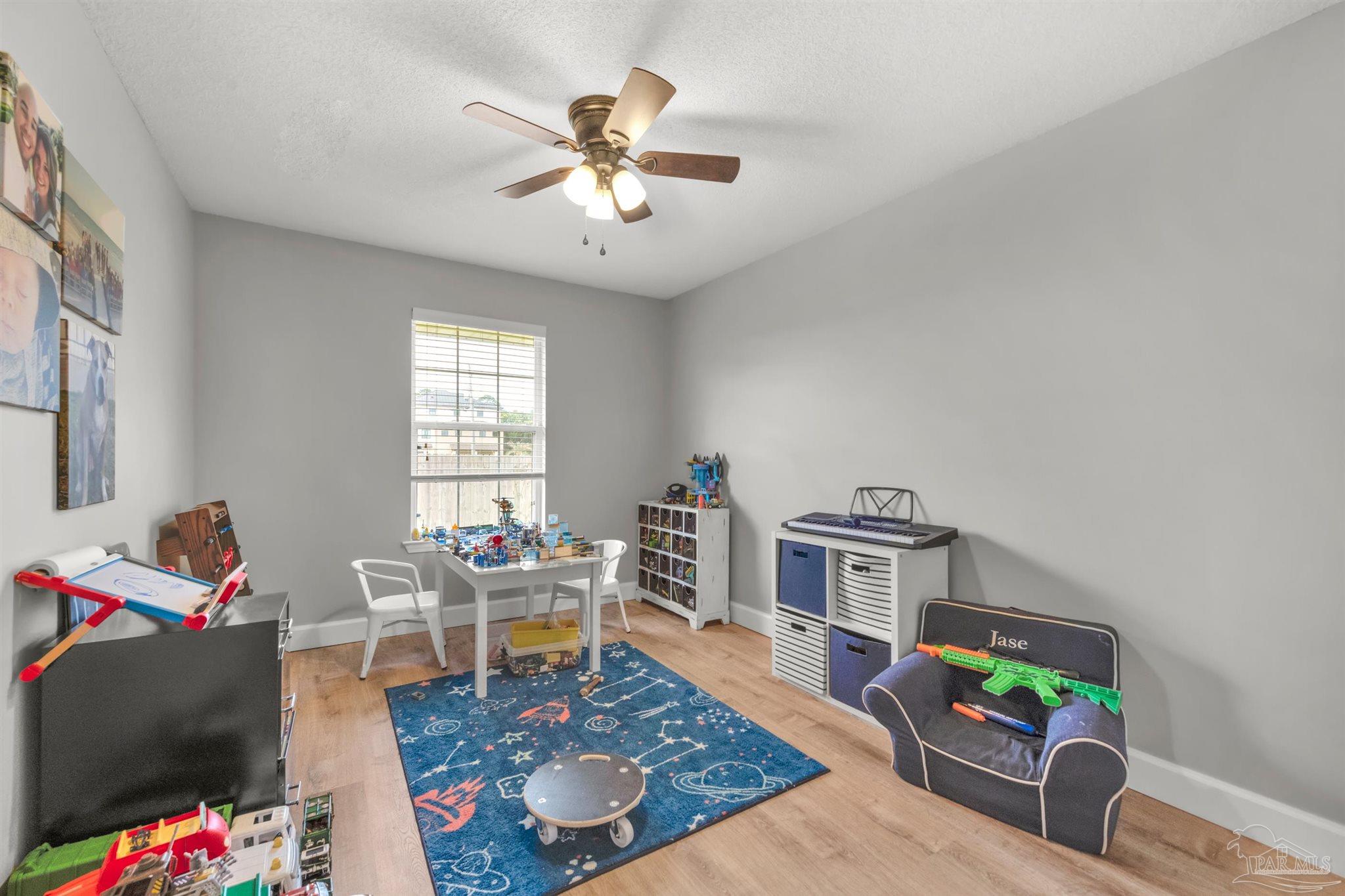 7667 Marthas Way Navarre, FL 32566 - Photo 25 of 37