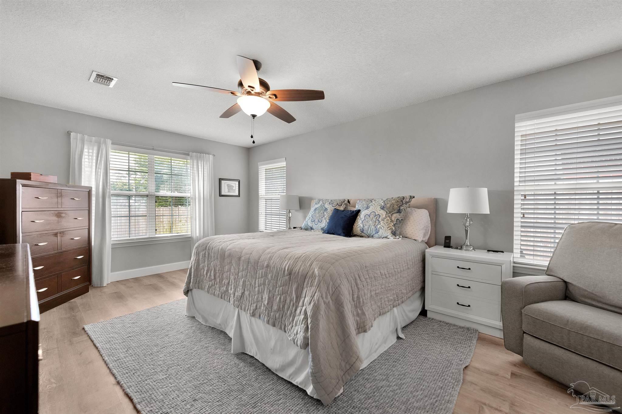 7667 Marthas Way Navarre, FL 32566 - Photo 26 of 37