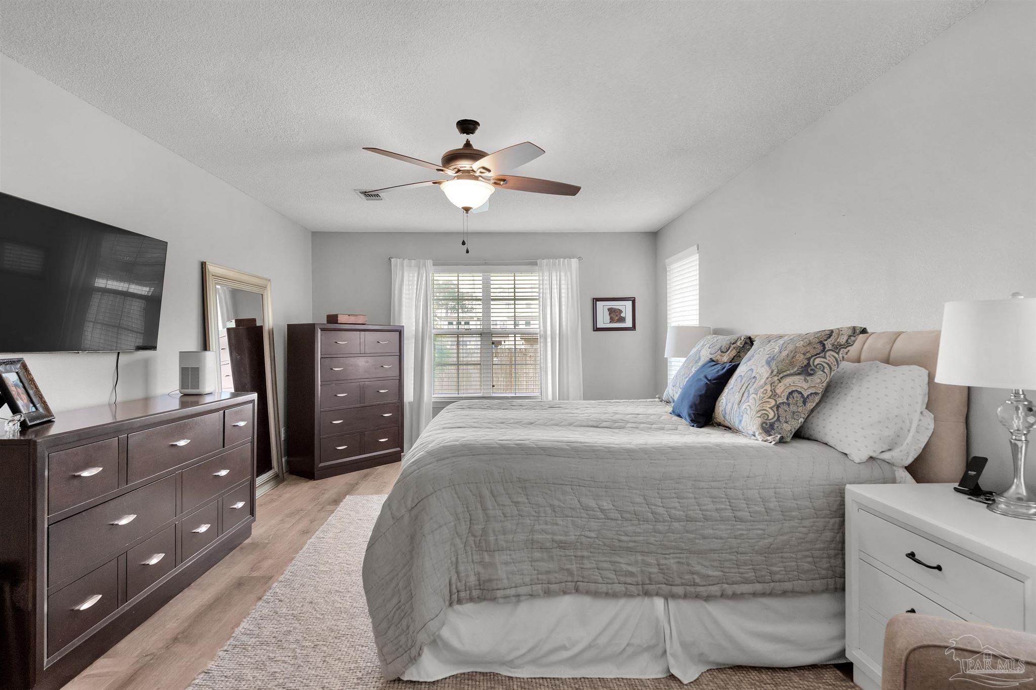 7667 Marthas Way Navarre, FL 32566 - Photo 28 of 37