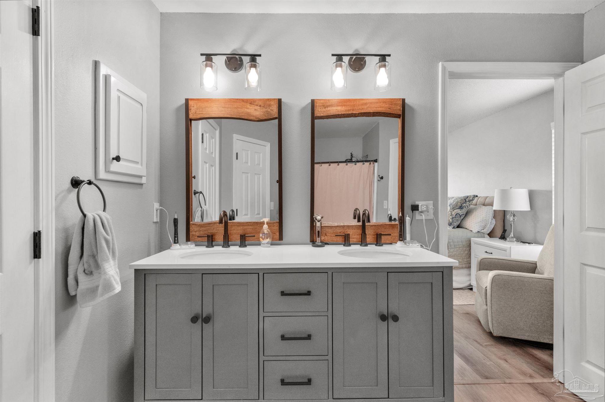 7667 Marthas Way Navarre, FL 32566 - Photo 31 of 37