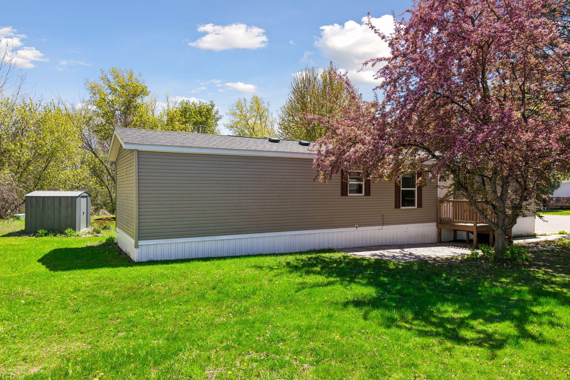 175 Highview Circle Watertown, MN 55388 - Photo 2 of 29