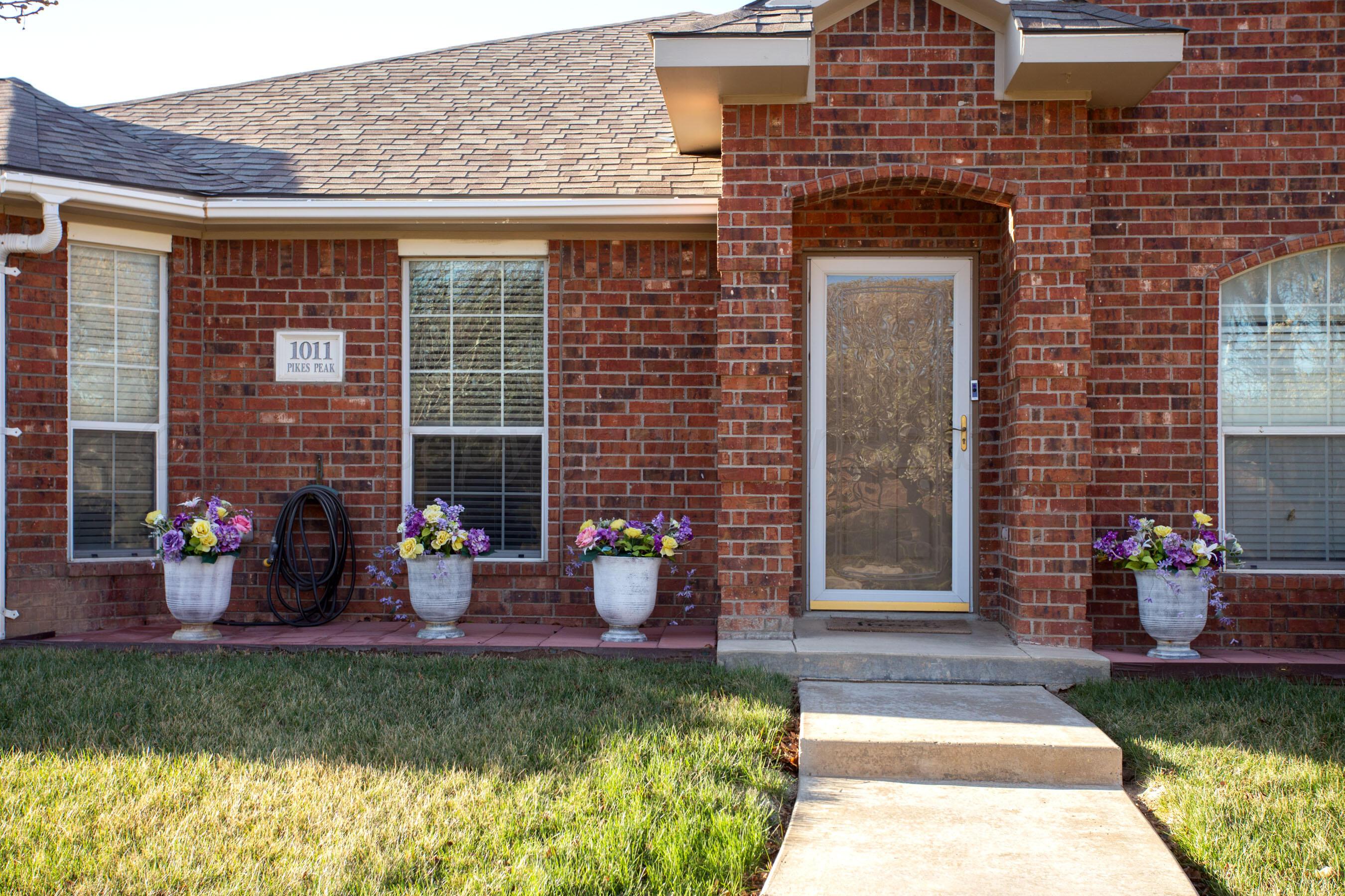 1011 Pikes Peak Drive Amarillo, TX 79110 - Photo 2 of 28 Front 2