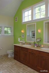 8 Arbor Road Olivette, MO 63132 - Photo 20 of 32 Gallery Image 20