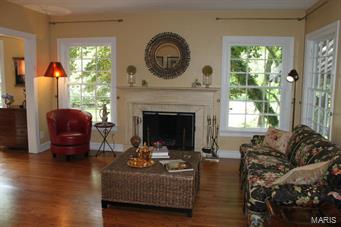 8 Arbor Road Olivette, MO 63132 - Photo 8 of 32 Gallery Image 8