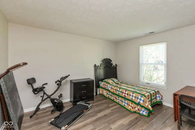 $275,000 | 9456 Charter Drive, Indianapolis, IN 46250