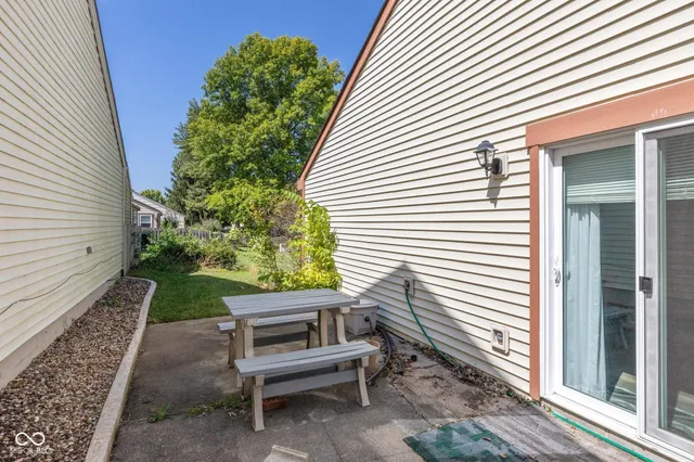 $275,000 | 9456 Charter Drive, Indianapolis, IN 46250