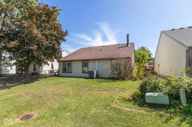 $275,000 | 9456 Charter Drive, Indianapolis, IN 46250