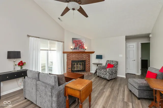 $275,000 | 9456 Charter Drive, Indianapolis, IN 46250