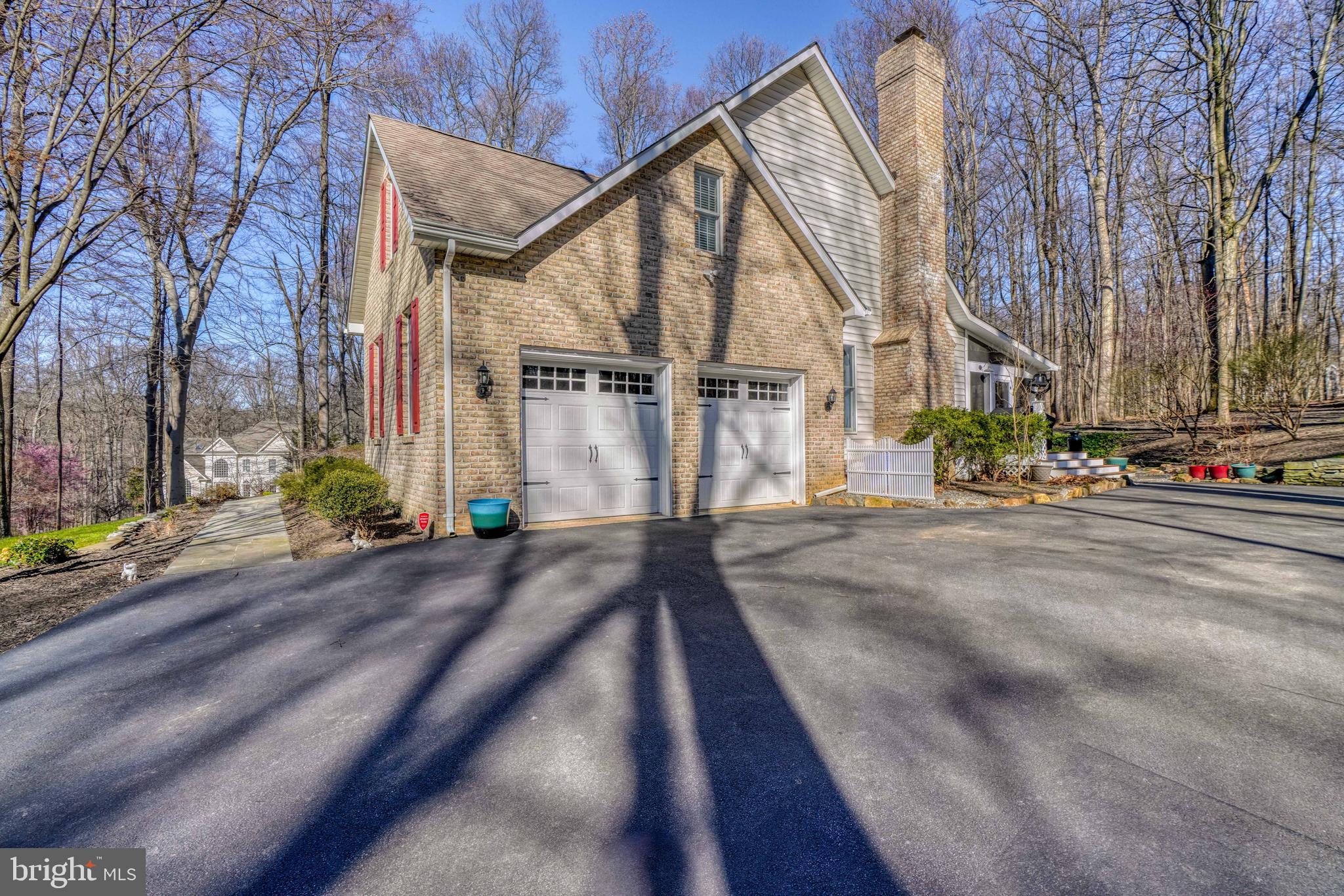 2318 Blue Mt Road Monkton, MD 21111 - Photo 3 of 58