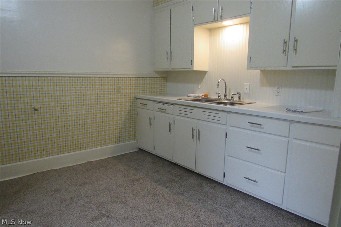2042 West Prospect Road Ashtabula, OH 44004 - Photo 3 of 24