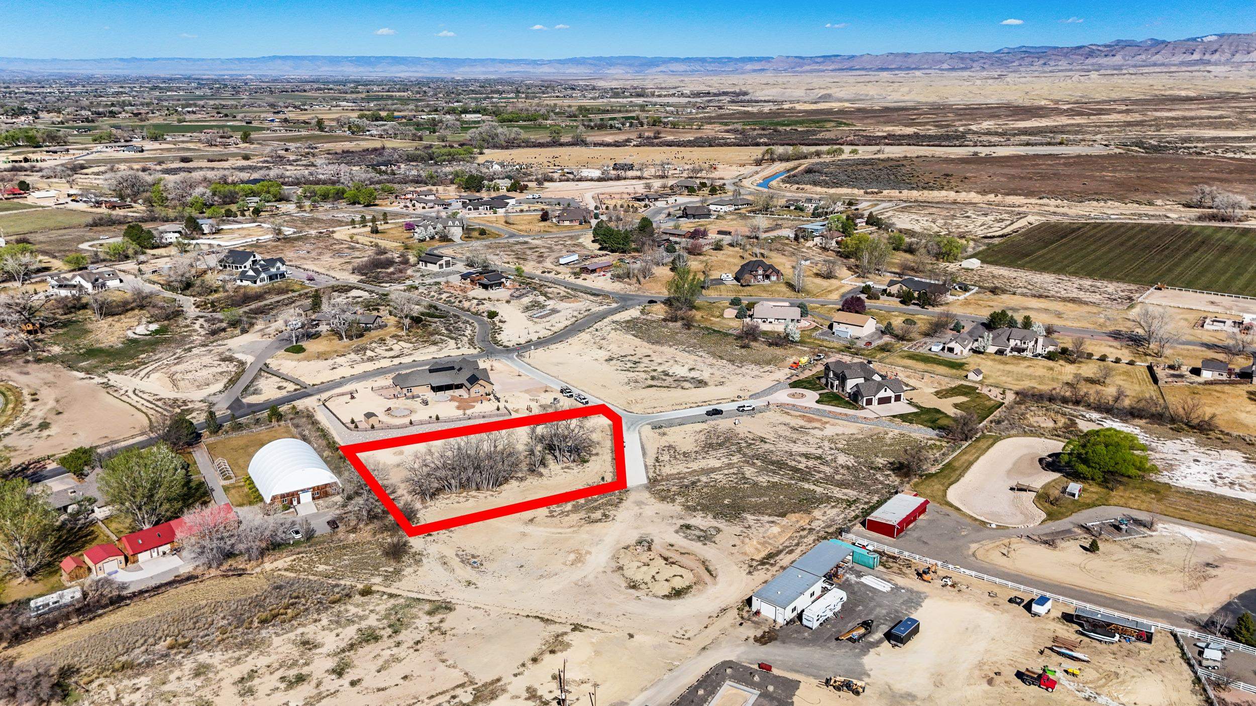 912 25 3/4 Road Grand Junction, CO 81505 - Photo 1 of 11