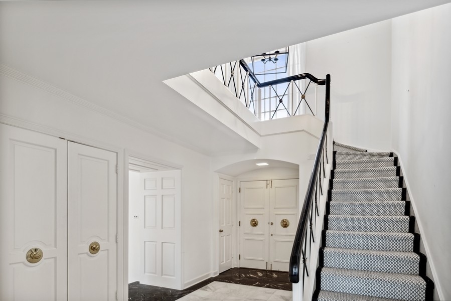473 Sheridan Road Winnetka, IL 60093 - Photo 4 of 32 a view of entryway with stairs