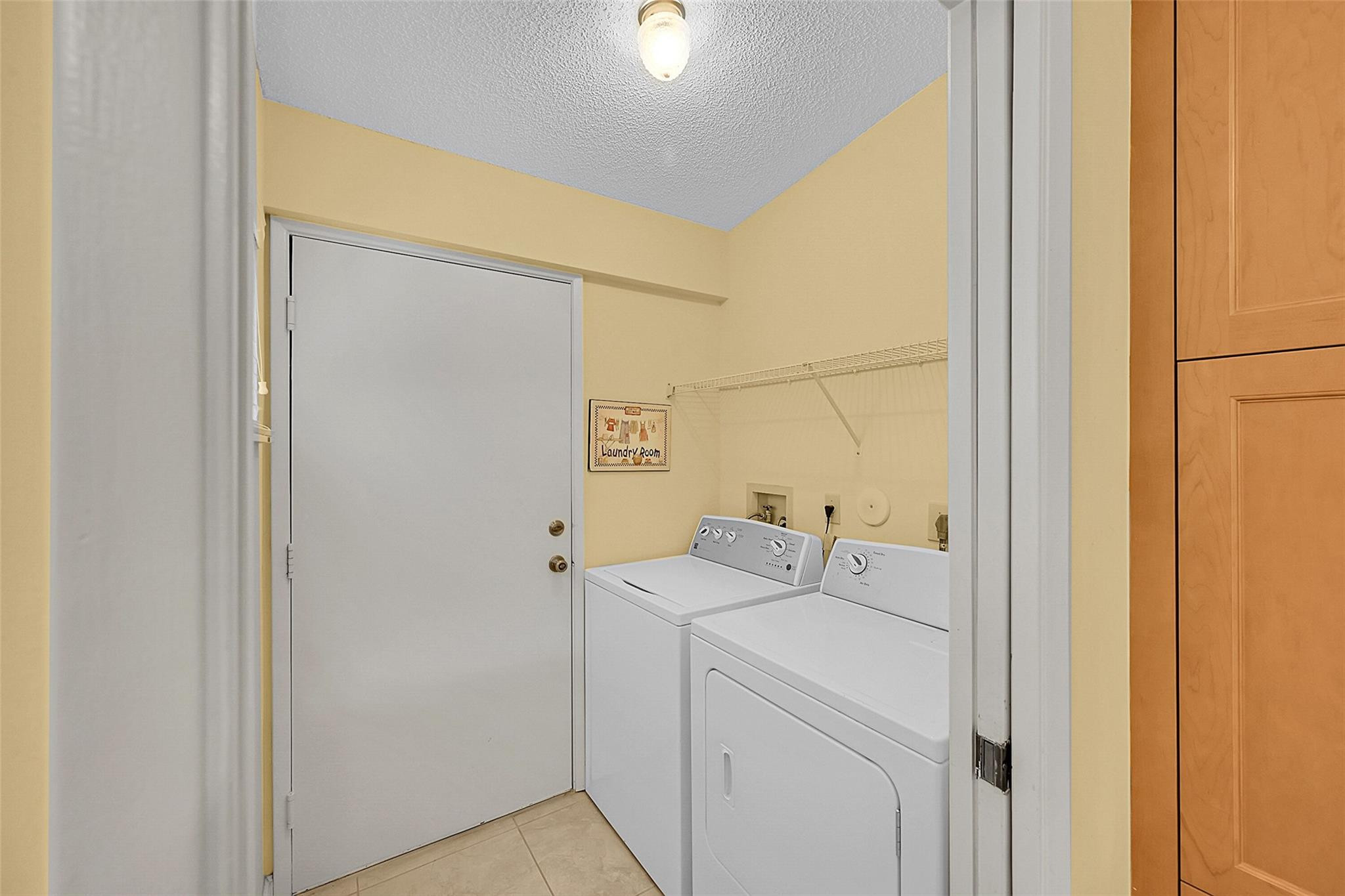 8252 Springlake Drive, Unit 8252 Boca Raton, FL 33496 - Photo 5 of 26 Photo 5