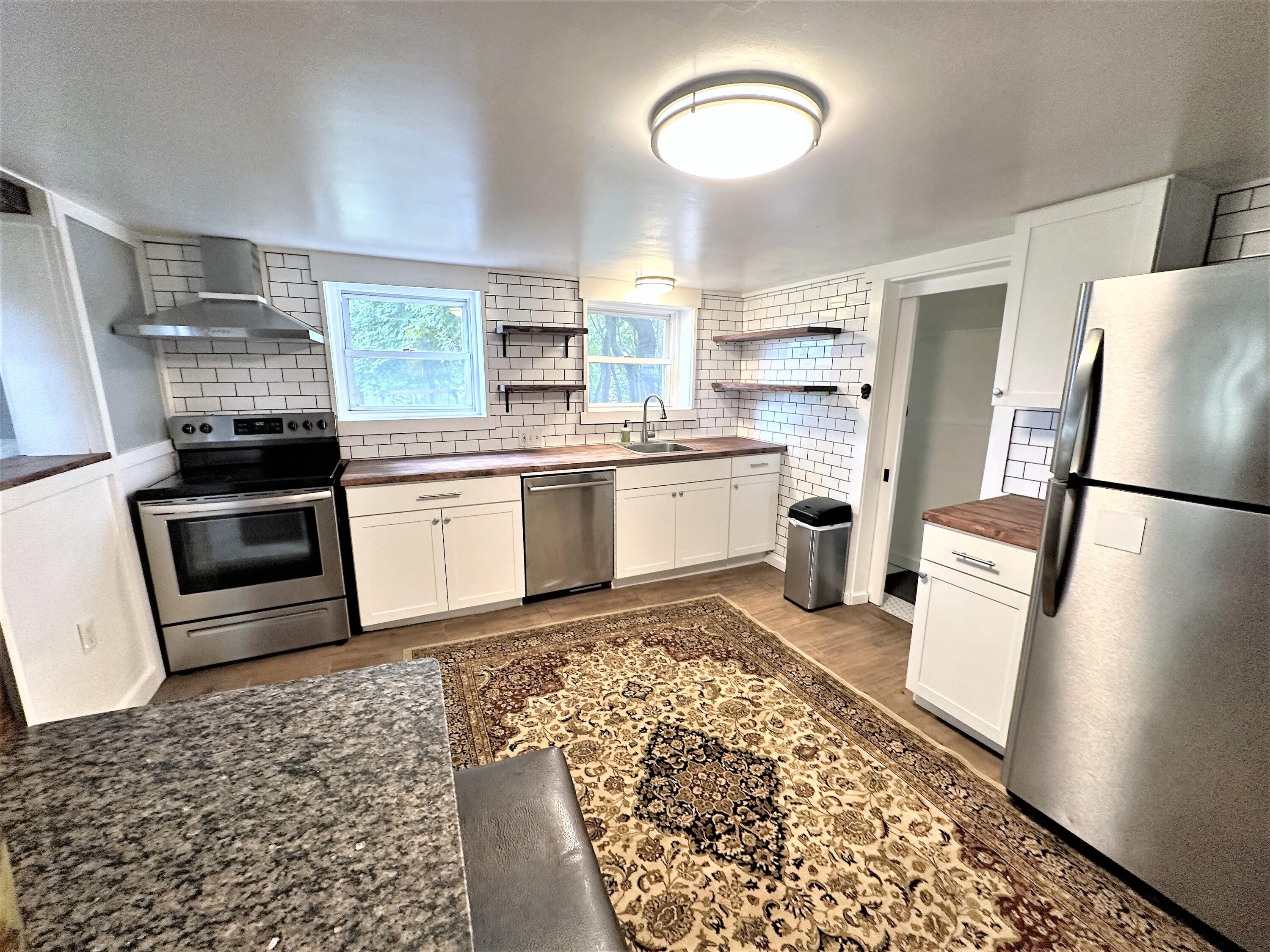 3 York Street Augusta, ME 04330 - Photo 11 of 41 IMG_5272