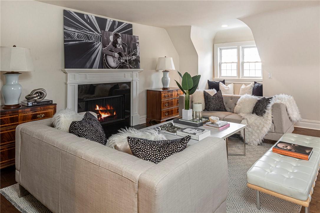 1 Westbourne, Unit 5A Bronxville, NY 10708 - Photo 1 of 1 Living Room