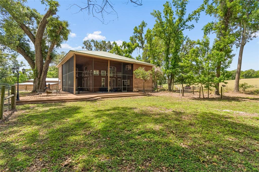 17345 Sweetwater Road Dade City, FL 33523 - Photo 54 of 77