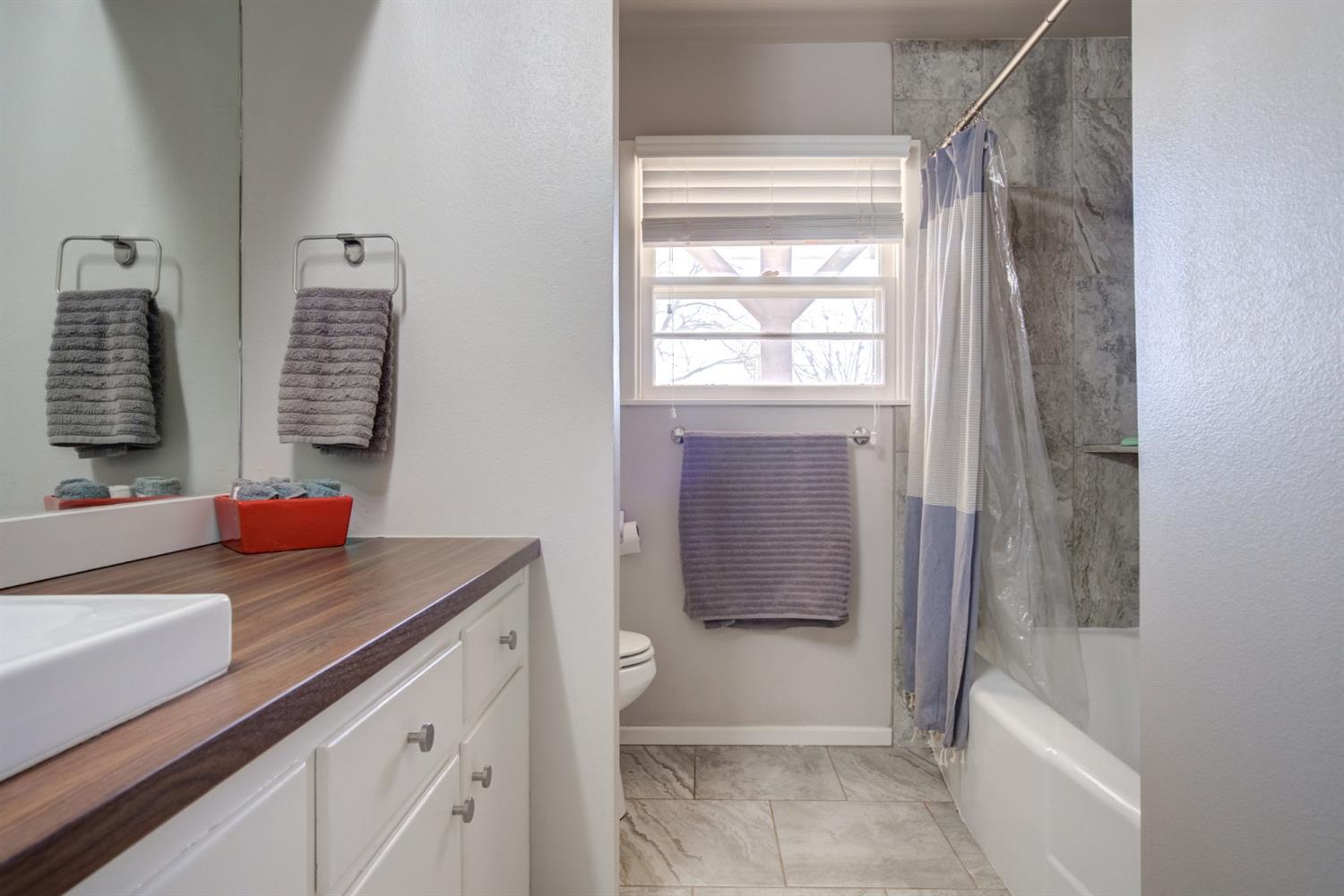 3610 48th Street Lubbock, TX 79413 - Photo 10 of 15 3610-48th-St_Lubbock-TX7