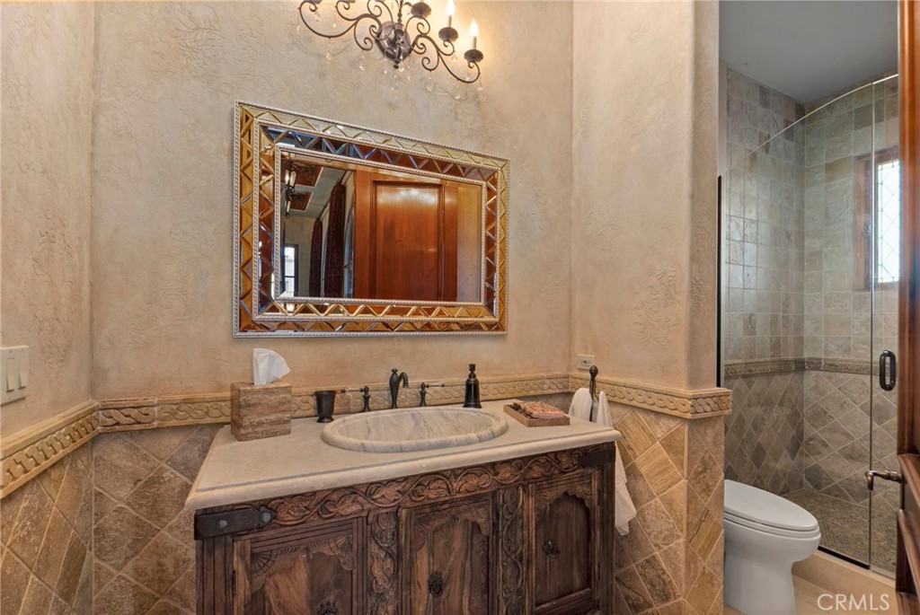 4 Yellow Brick Road Rancho Palos Verdes, CA 90275 - Photo 33 of 40 First Level Full Bathroom