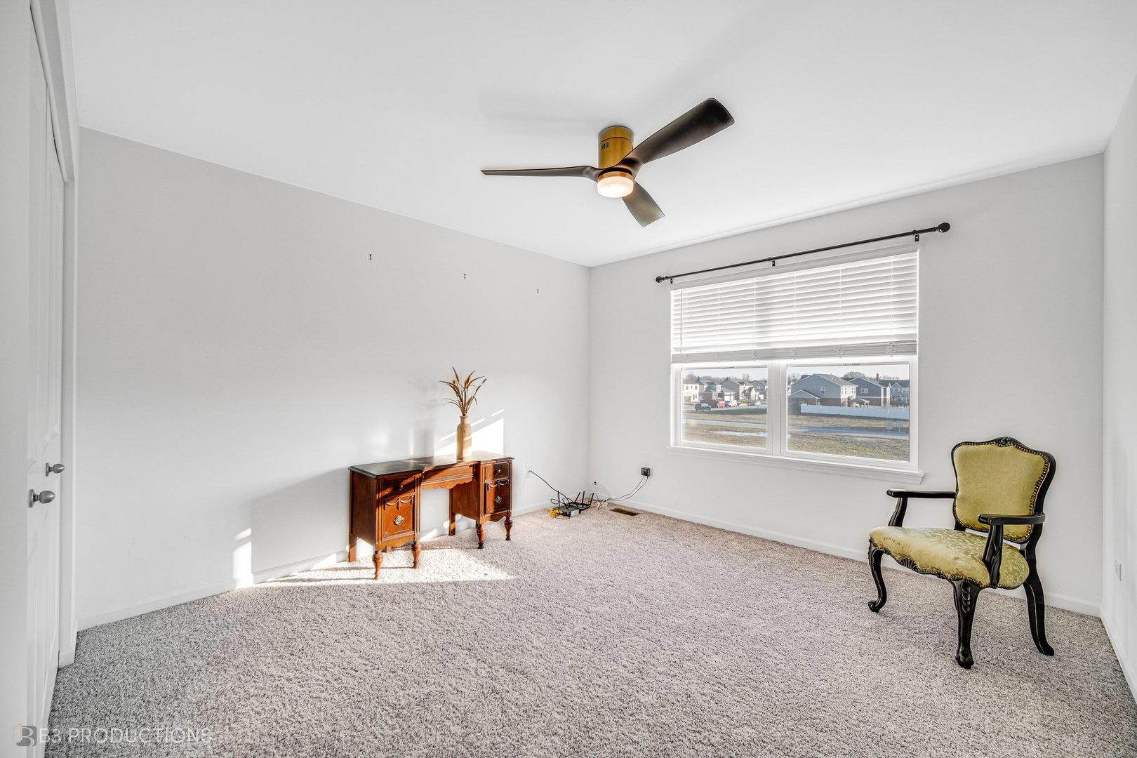 1684 Edentenny Road New Lenox, IL 60451 - Photo 17 of 22 a living room with furniture and a window