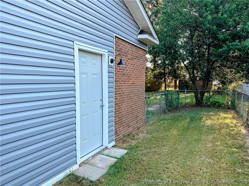 1645 Flintshire Road Fayetteville, NC 28304 - Photo 20 of 22 a view of a backyard