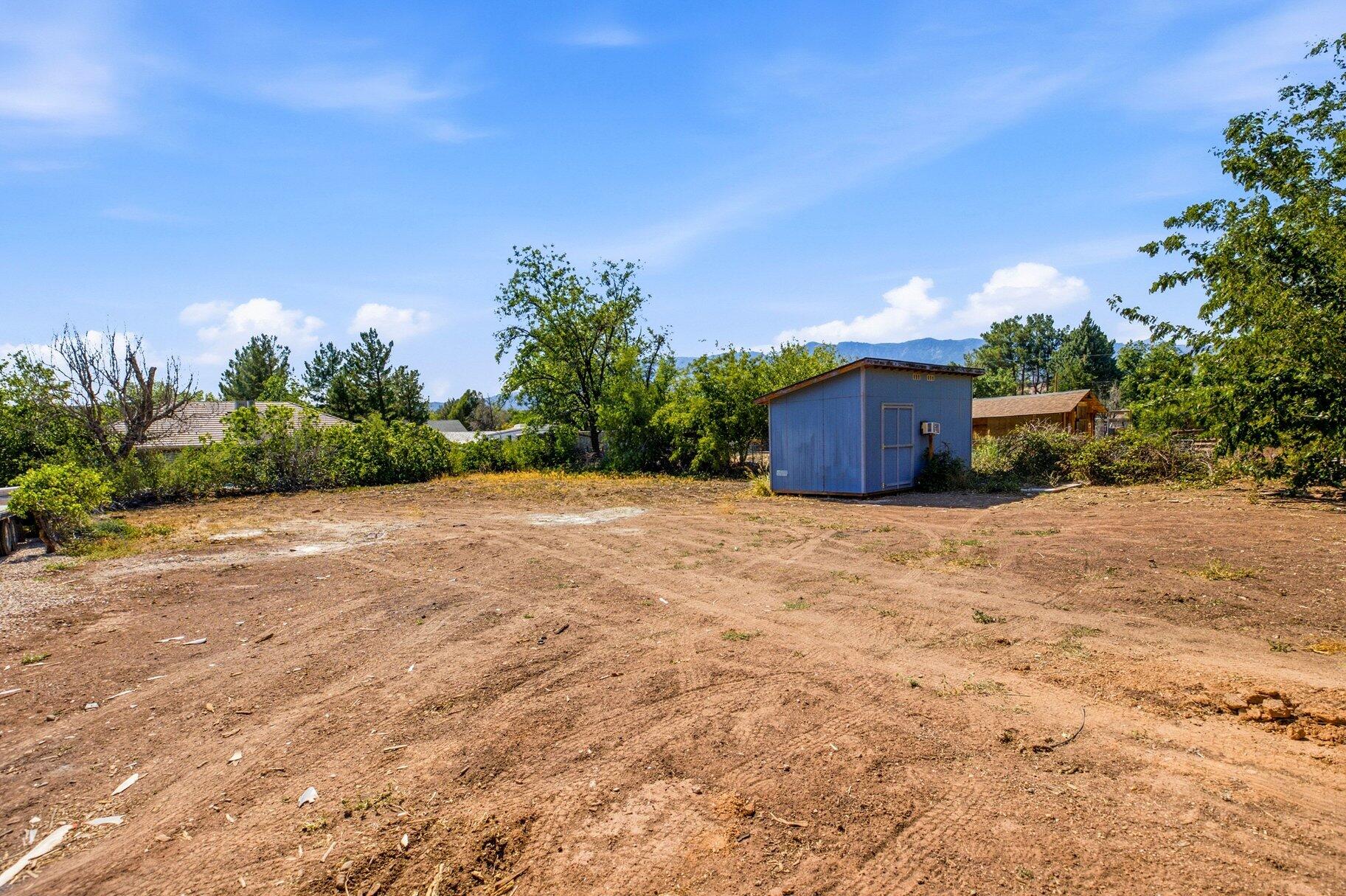 44 South Toquer Boulevard Toquerville, UT 84774 - Photo 12 of 17 012_18-44_s_toquer_blvd-18_35
