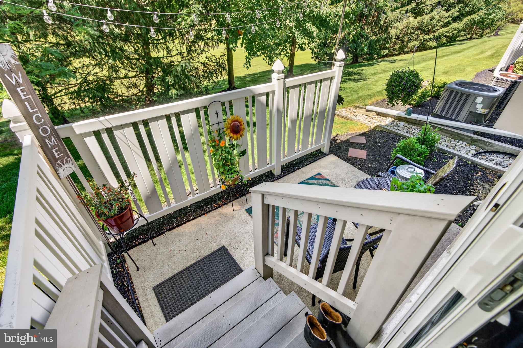 2807 Gramercy Way Mount Laurel, NJ 08054 - Photo 39 of 45 Back Patio