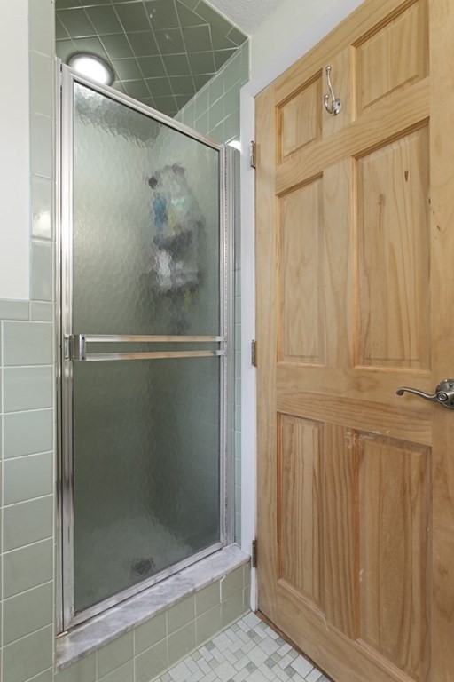 16 Saunders Road Lynnfield, MA 01940 - Photo 19 of 33 Gallery Image 19