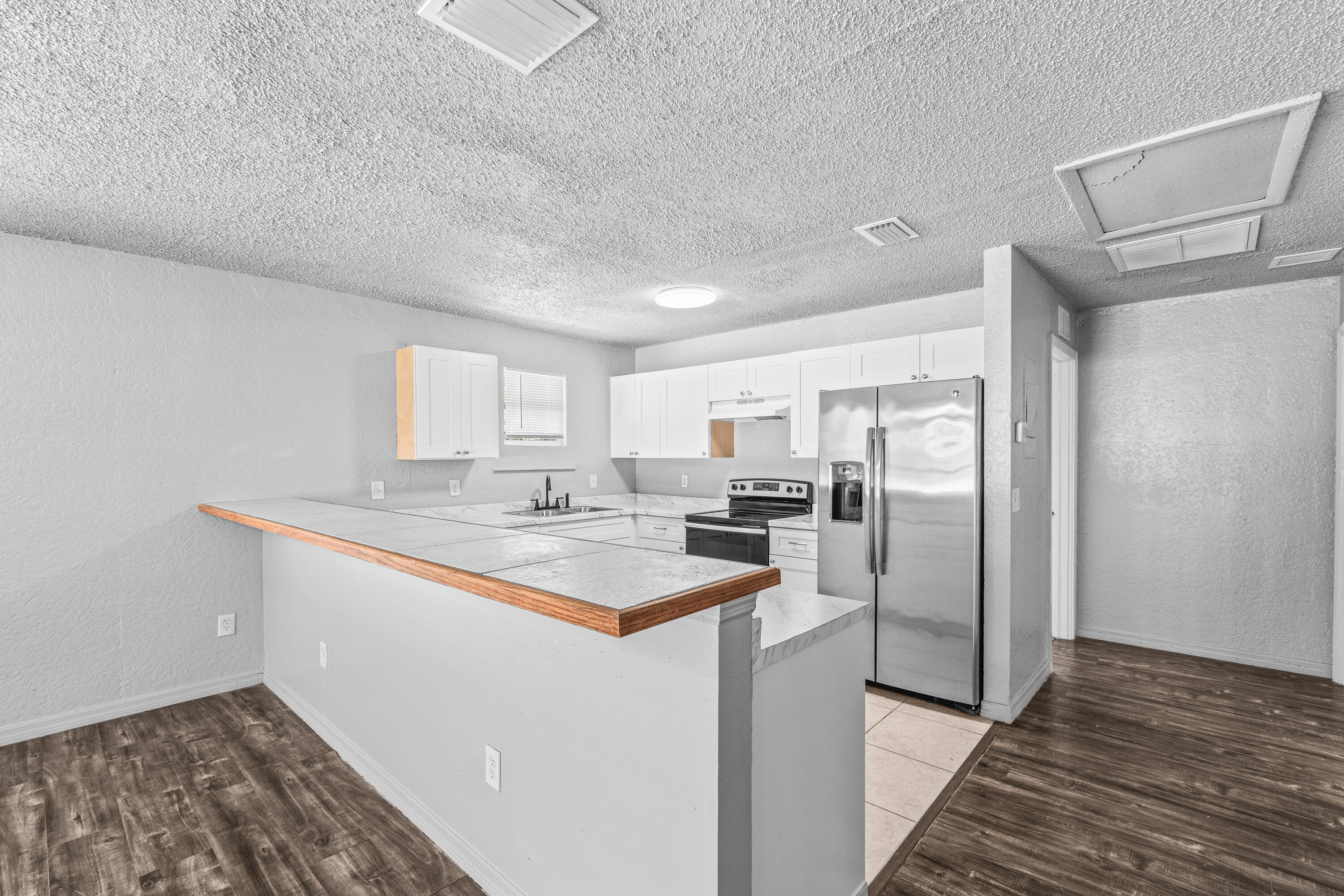 1661 West 27th Street, Unit A & B Riviera Beach, FL 33404 - Photo 6 of 19 kitchen