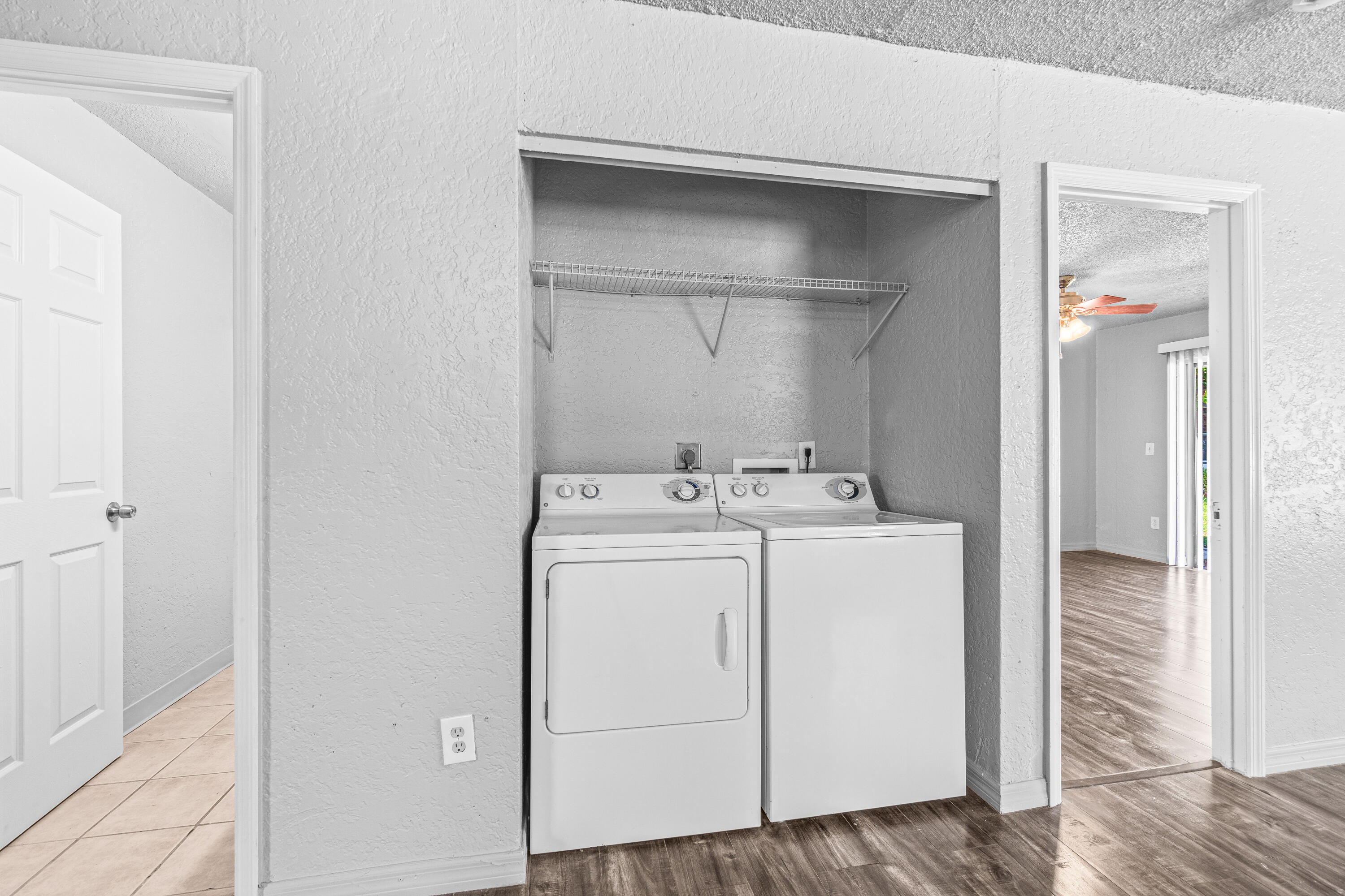 1661 West 27th Street, Unit A & B Riviera Beach, FL 33404 - Photo 10 of 19 laundry