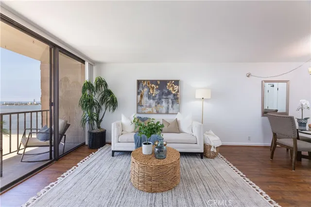 $2,850 | 1750 East Ocean Boulevard, Unit 1004, Long Beach, CA 90802