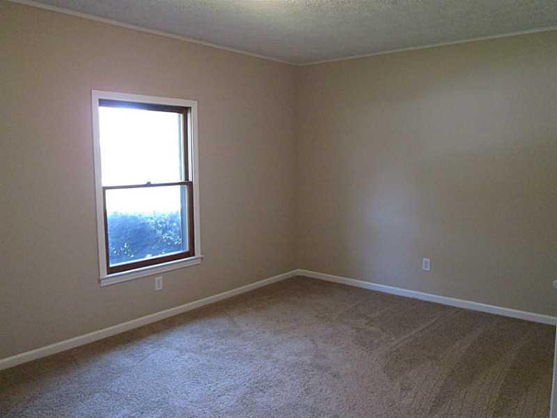 10265 Norman Road Brownsburg, IN 46112 - Photo 9 of 13 Gallery Image 9