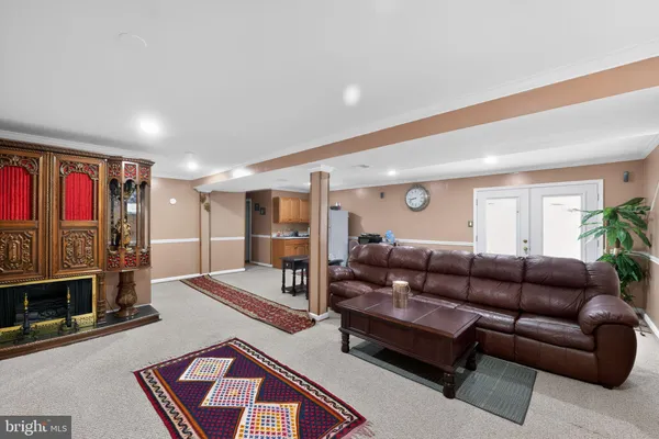 $875,000 | 15010 Blackburn Road, Burtonsville, MD 20866