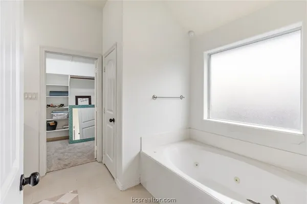 $3,300 | 1203 Beacon Court, College Station, TX 77845